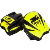 VENUM ELITE MINI PUNCH MITTS